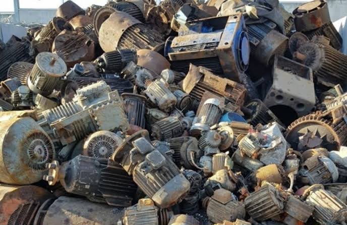 Motores y otros metales para reciclaje